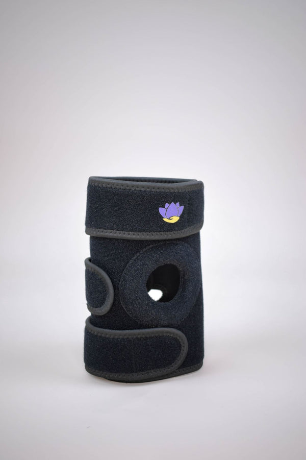 Essential Wellness knee support, rotating view